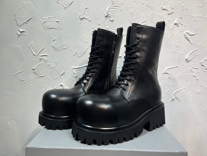 Balenciaga Stomper