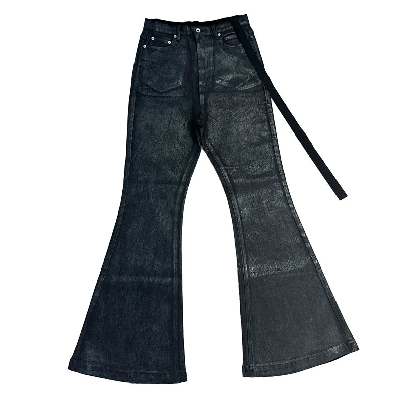 Pantalones Vaqueros Acampanados de Mezclilla Oscura con Revestimiento de Cera