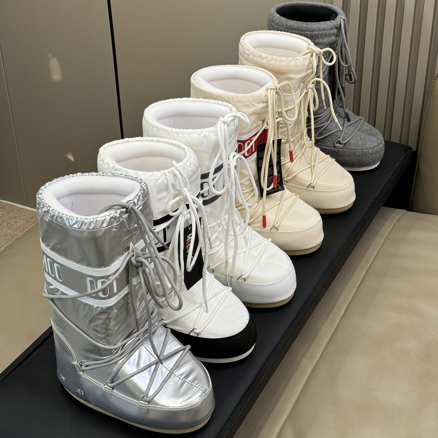 Moon Boots High