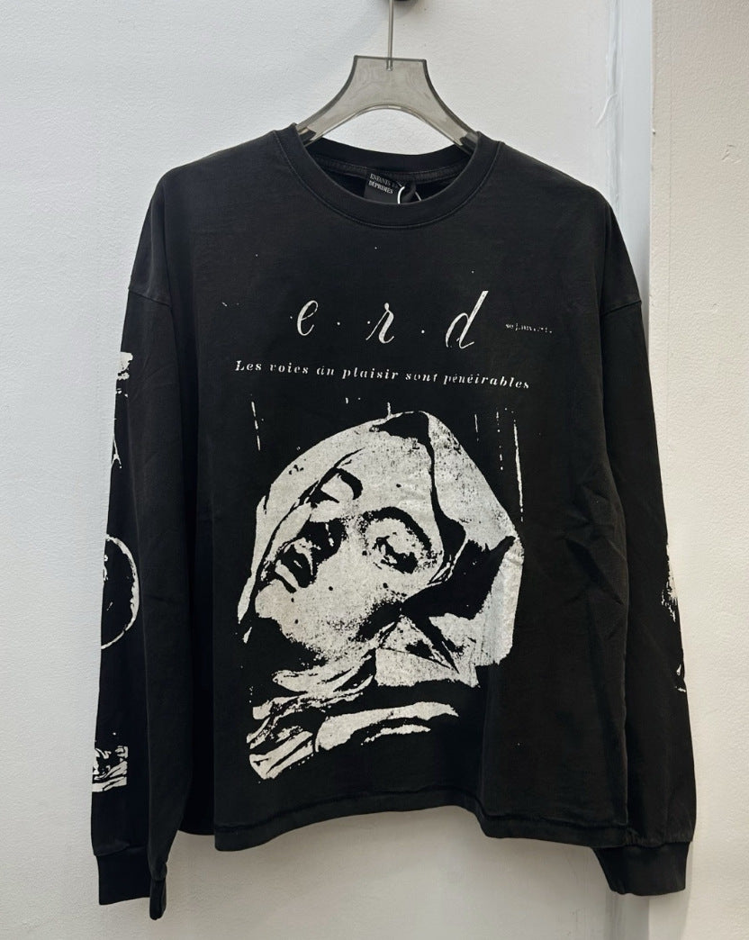 Camiseta Melancólica con Estampado de Retrato Ilustrado