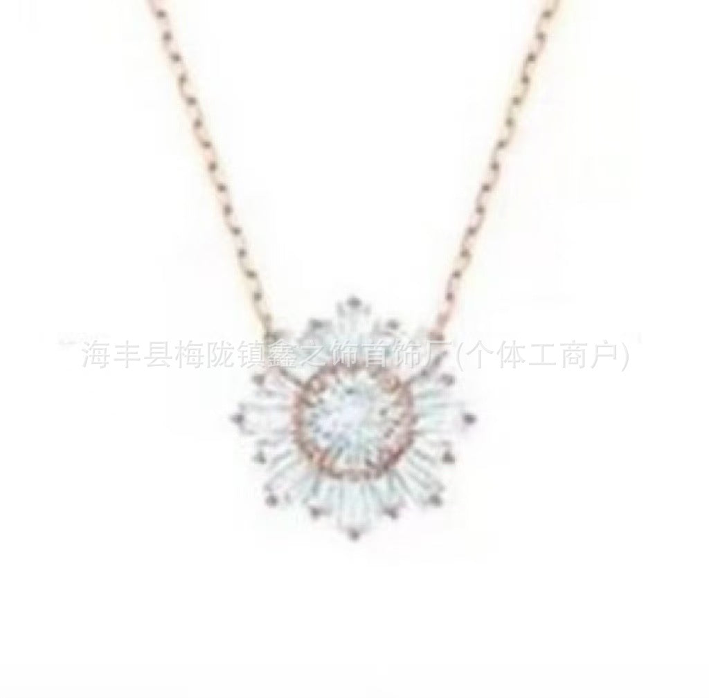 Collar Cisne Clásico Elegante