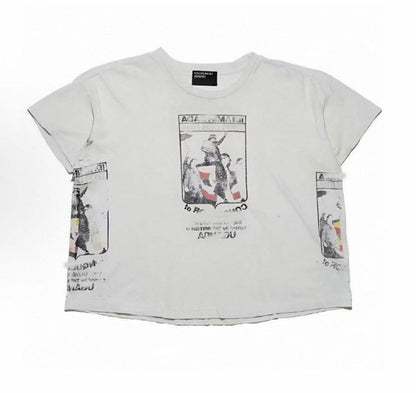 Camiseta Melancólica con Estampado de Retrato Ilustrado