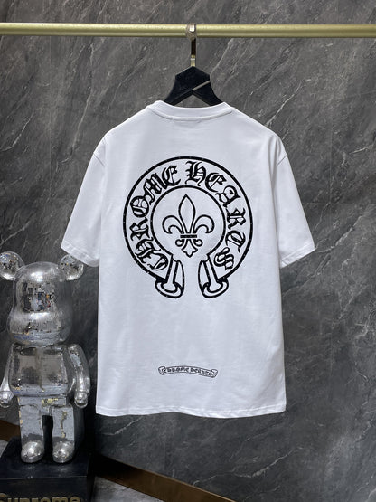 Camiseta Unisex Cruz Sánscrito Parche Metal Luminiscente