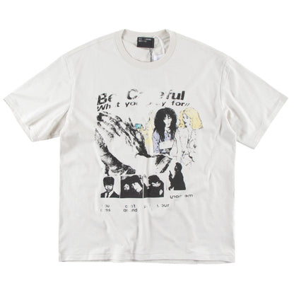 Camiseta Melancólica con Estampado de Retrato Ilustrado