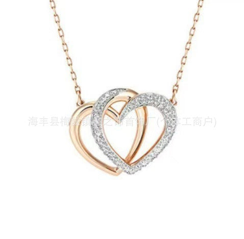 Collar Cisne Clásico Elegante