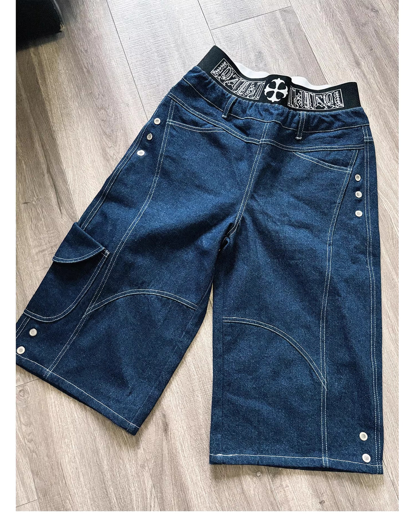 PAIKI Tribal Multipocket Jorts