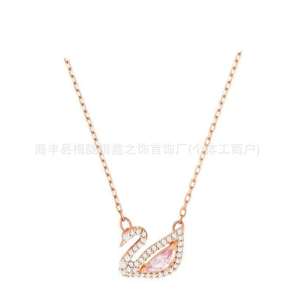 Collar Cisne Clásico Elegante