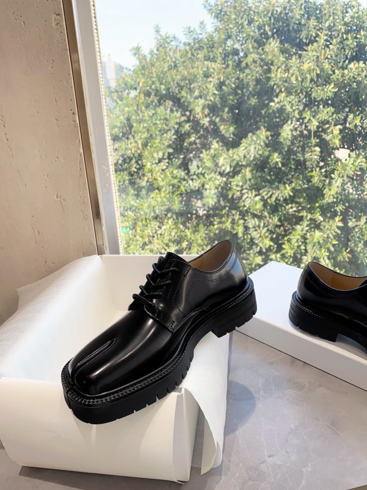 Mocasines Tabi Plataforma Cuero