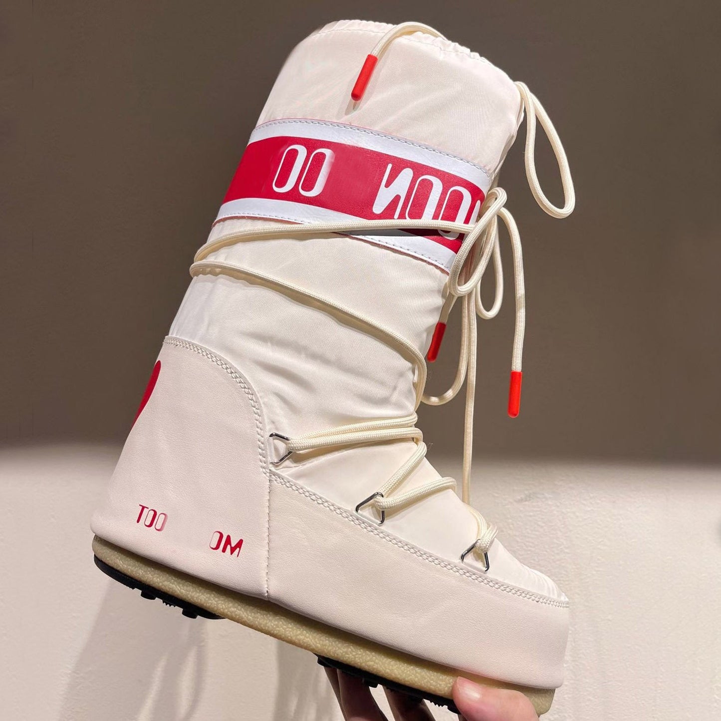Moon Boots High