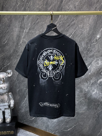 Camiseta Unisex Cruz Sánscrito Parche Metal Luminiscente
