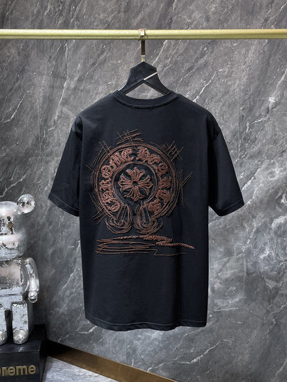 Camiseta Unisex Cruz Sánscrito Parche Metal Luminiscente