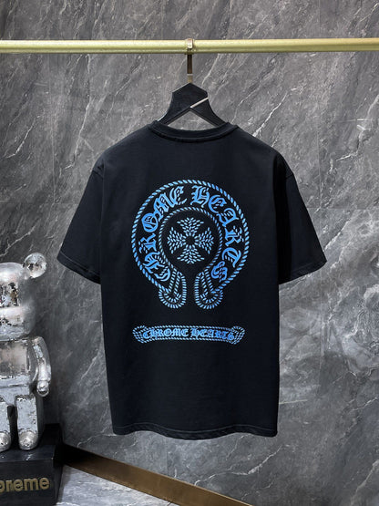Camiseta Unisex Cruz Sánscrito Parche Metal Luminiscente