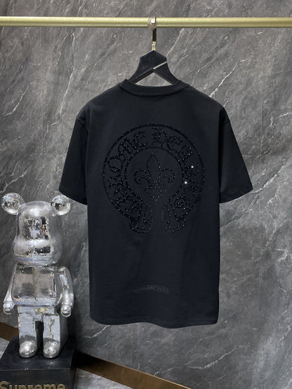 Camiseta Unisex Cruz Sánscrito Parche Metal Luminiscente