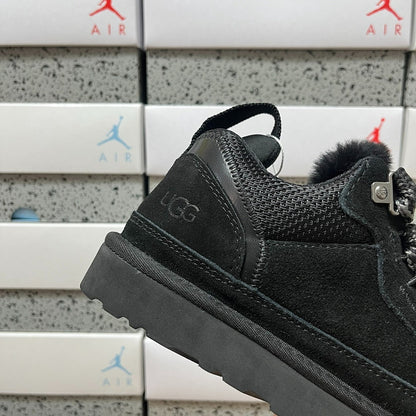 UGG Puffer