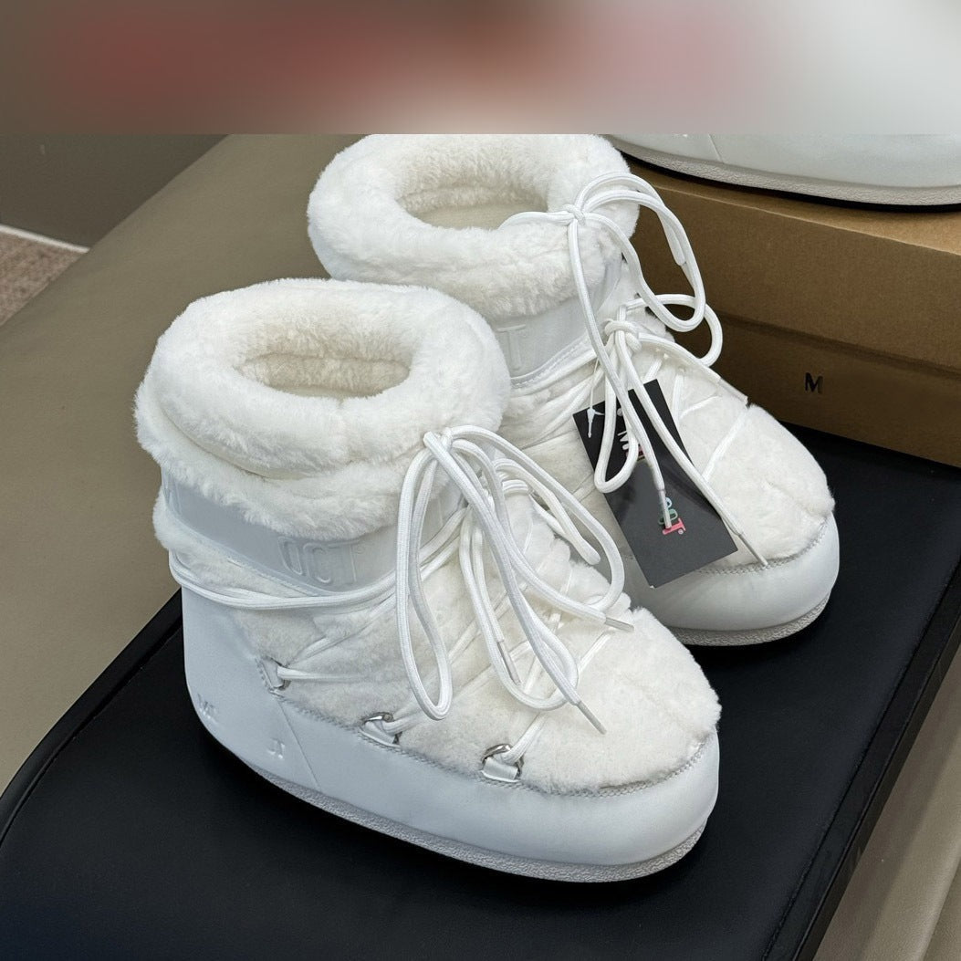 Moon Boots Low