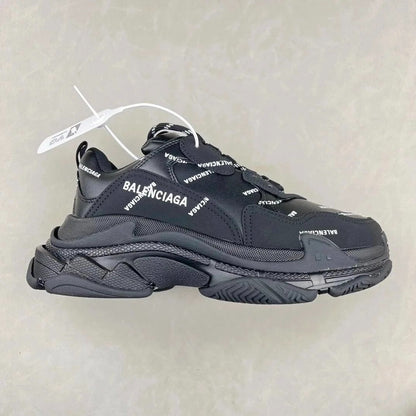 Balenciaga Triple S