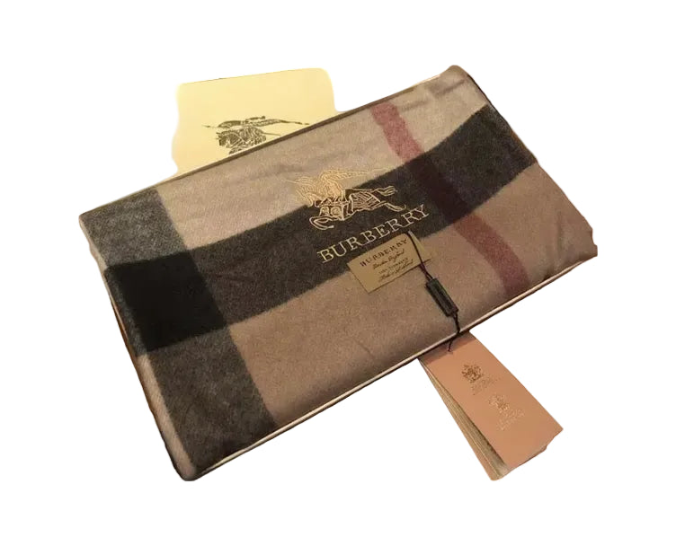 Burberry Style Heart Plaid Cashmere Scarf