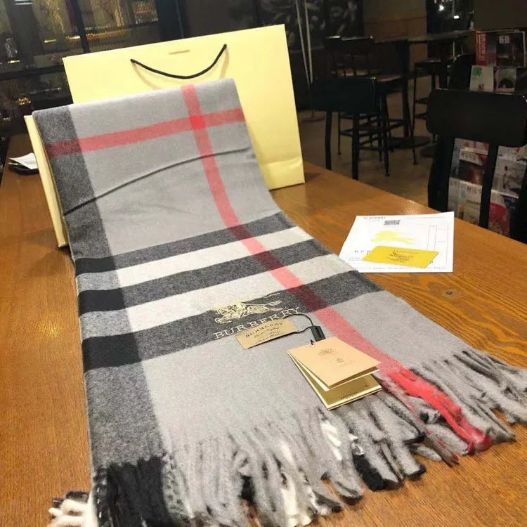 Burberry Style Heart Plaid Cashmere Scarf
