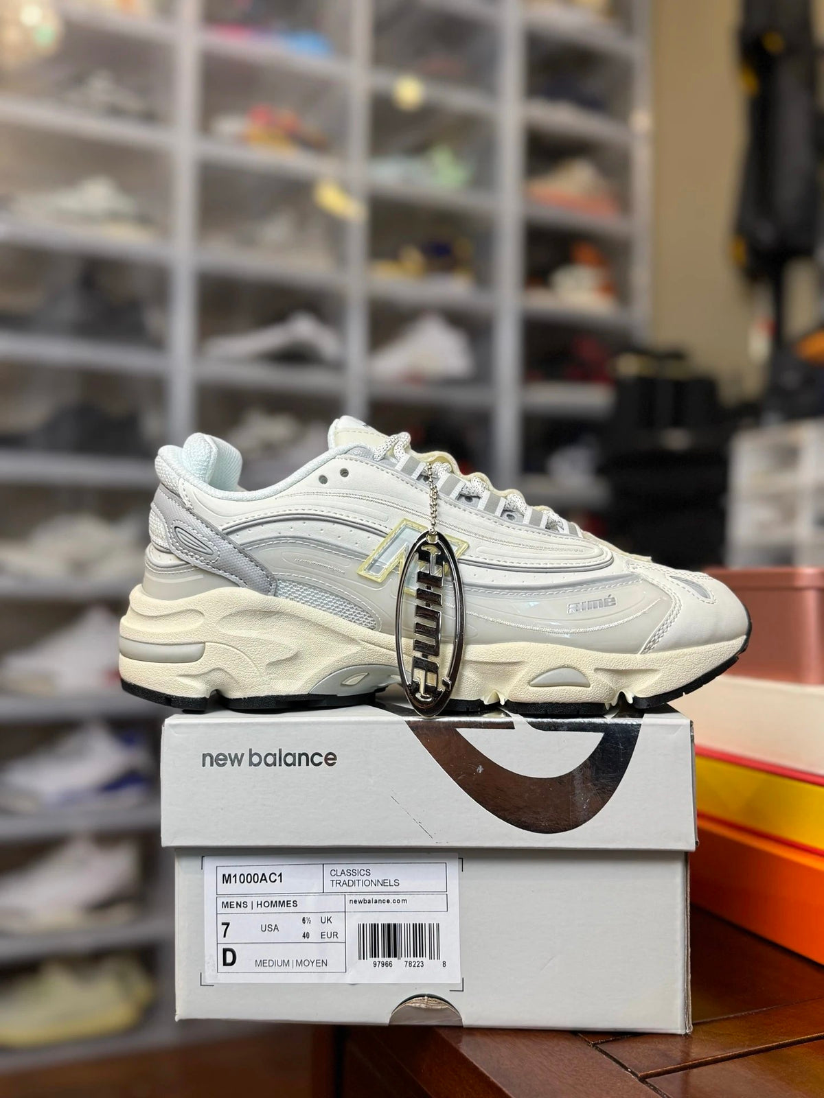 New Balance 1000