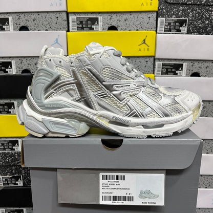 Balenciaga Runner