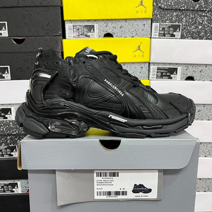 Balenciaga Runner