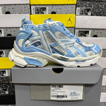 Balenciaga Runner