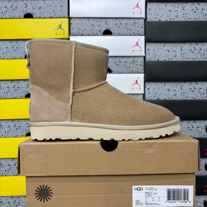 UGG Classic Mini