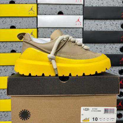UGG Mule Trekking