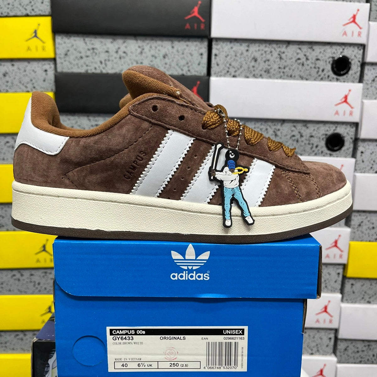 Adidas Campus 00s
