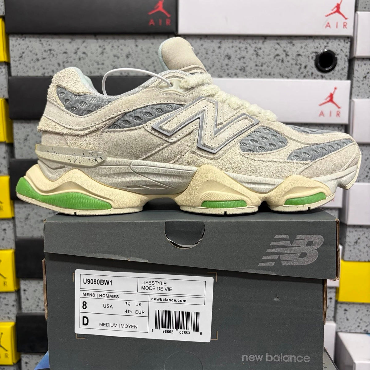 New Balance 9060