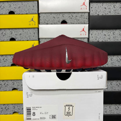 Nike Mind 001