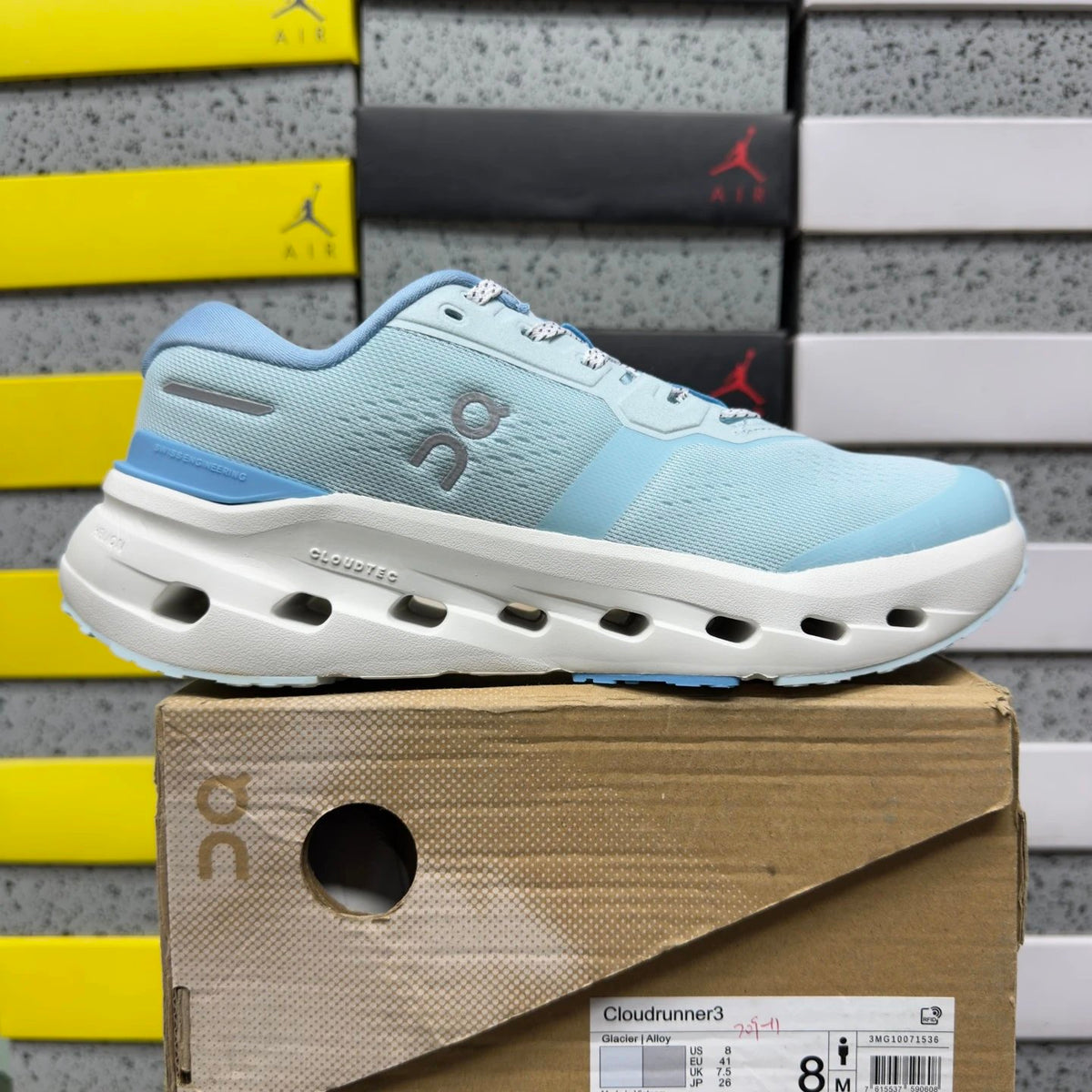 On Cloudrunner 3