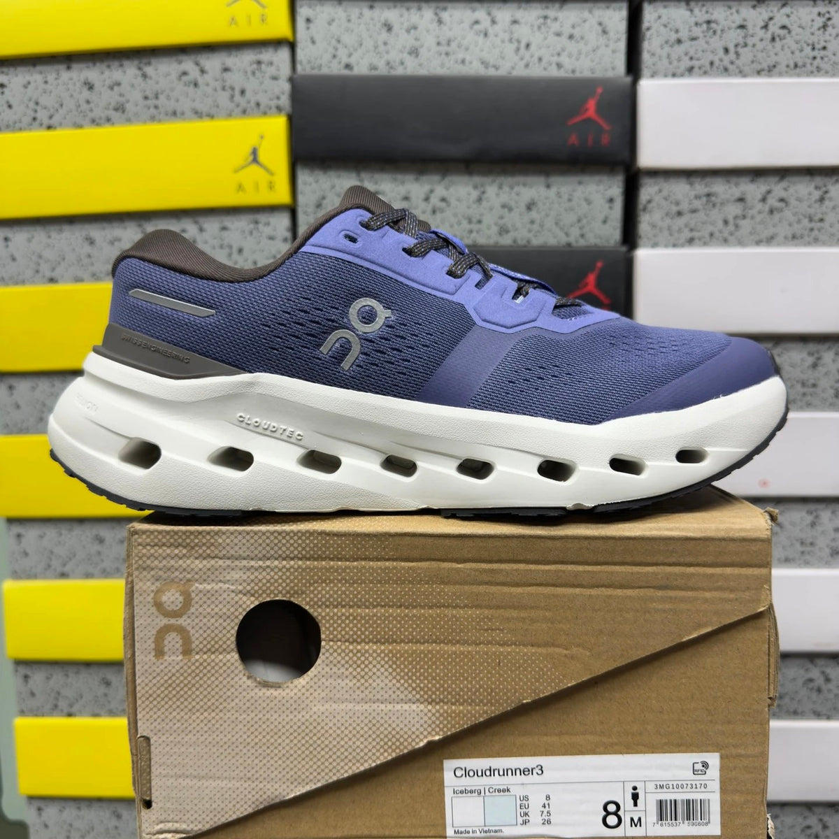 On Cloudrunner 3