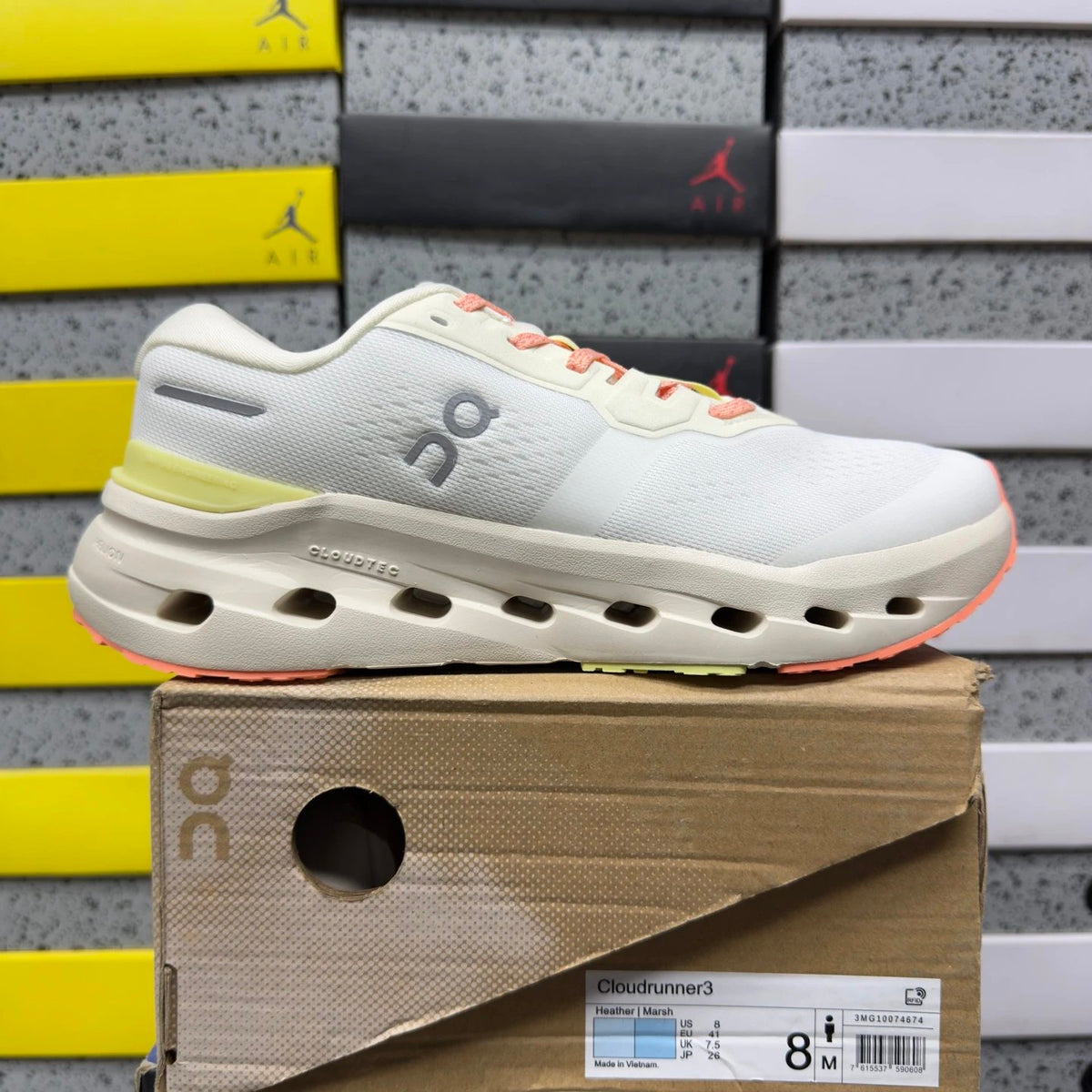 On Cloudrunner 3
