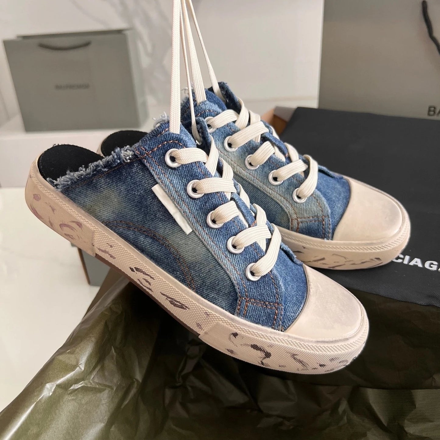 Balenciaga Paris High Top