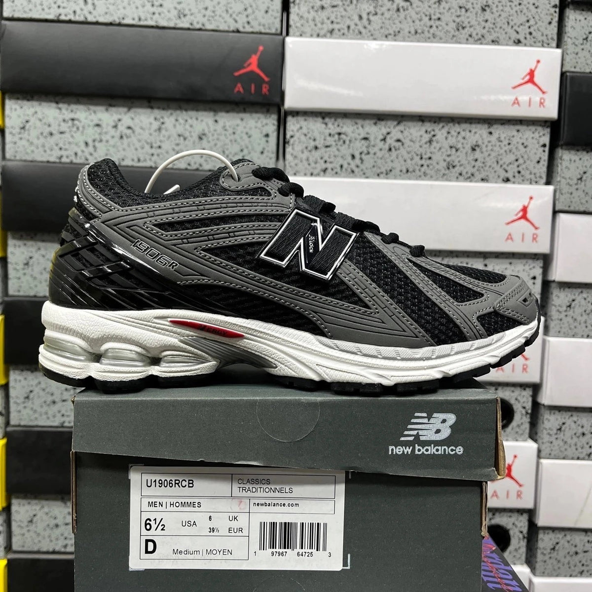 New Balance 1906